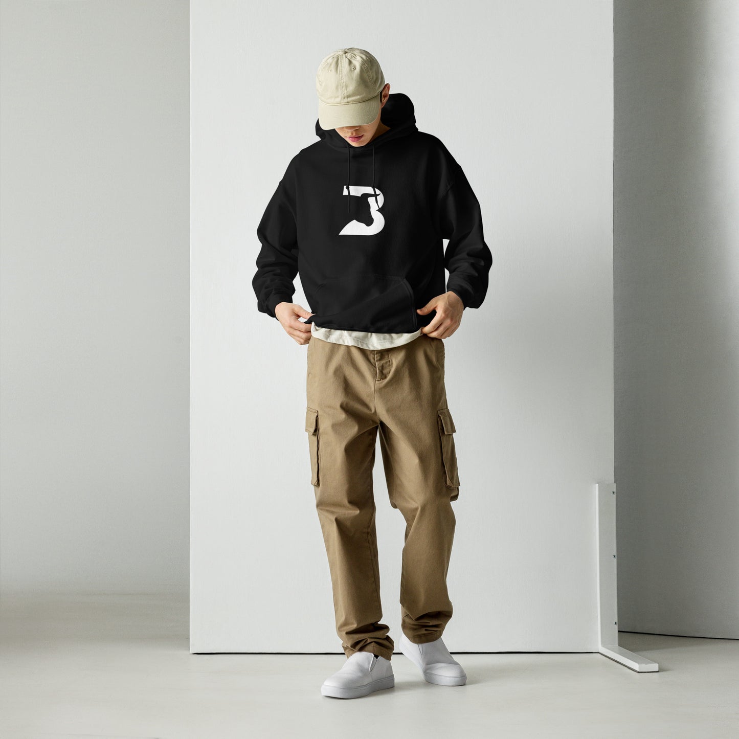 Sudadera "BE YOU, BE BVLK"